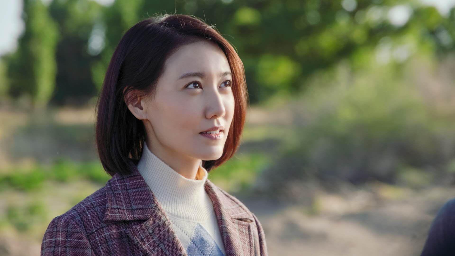 张雨霏与偶像合影传承游泳精神，张雨霏80分钟内揽获两块金牌